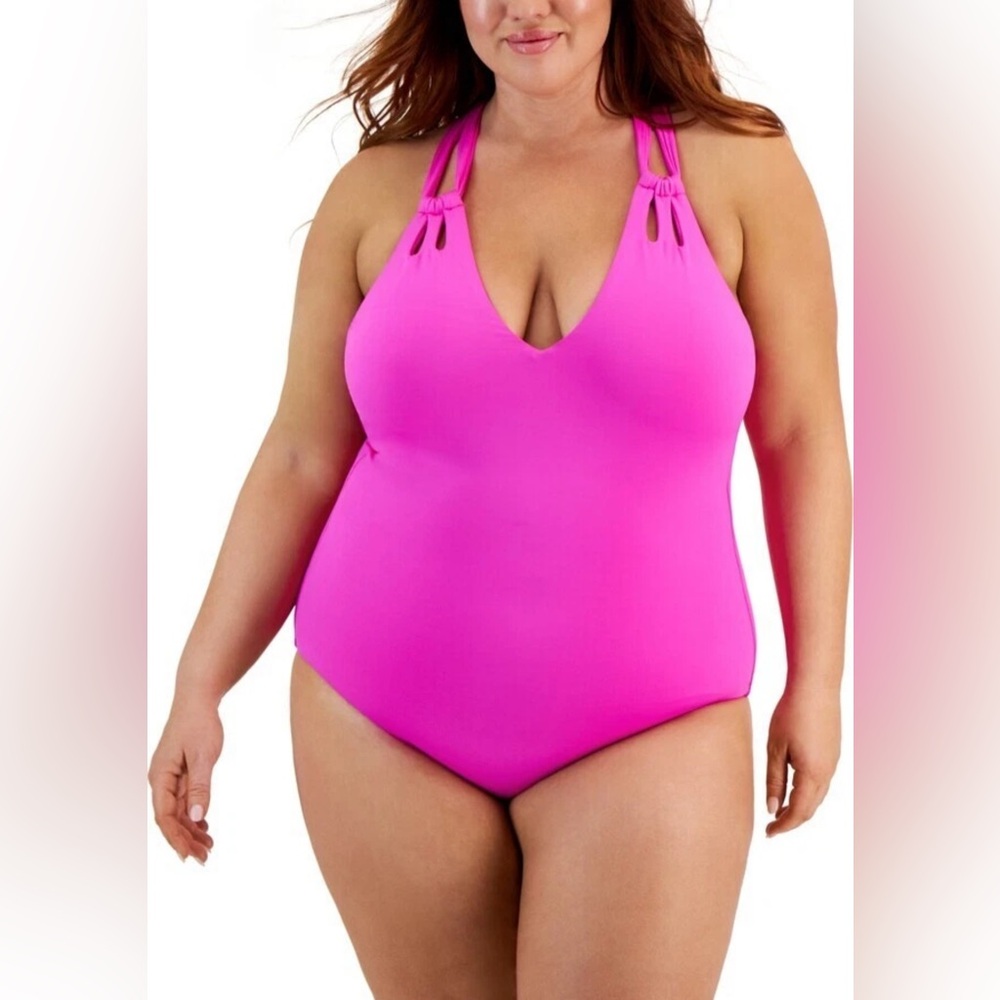 Becca ETC Women's One Piece Swimsuit Fushia MSRP $158 🩷🩷🩷